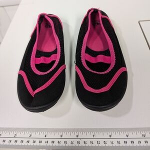 Athletic Works Water Shoe Women's Size 7-8 Black Pink Mesh Slip On Mary Jane